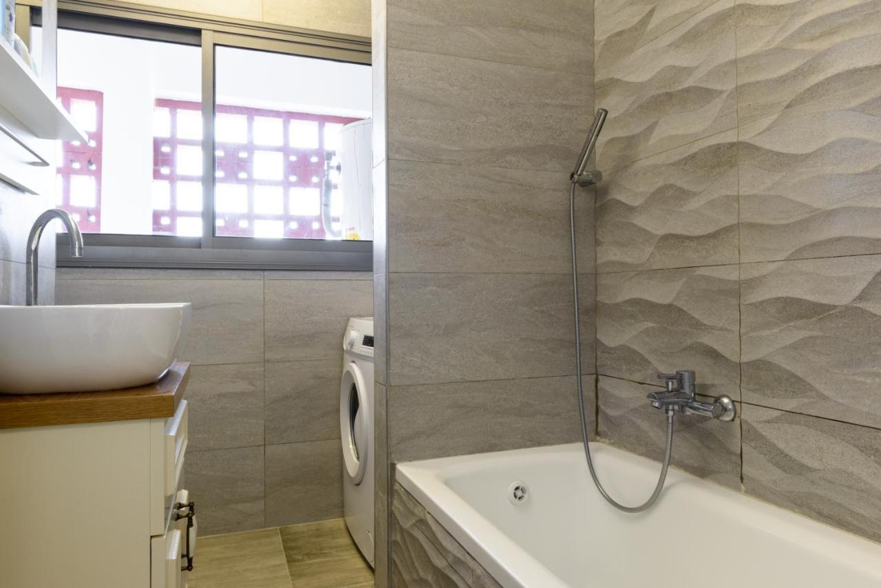 6 Ben Azariah - By Beach Apartments Tlv เทลอาวีฟ ภายนอก รูปภาพ